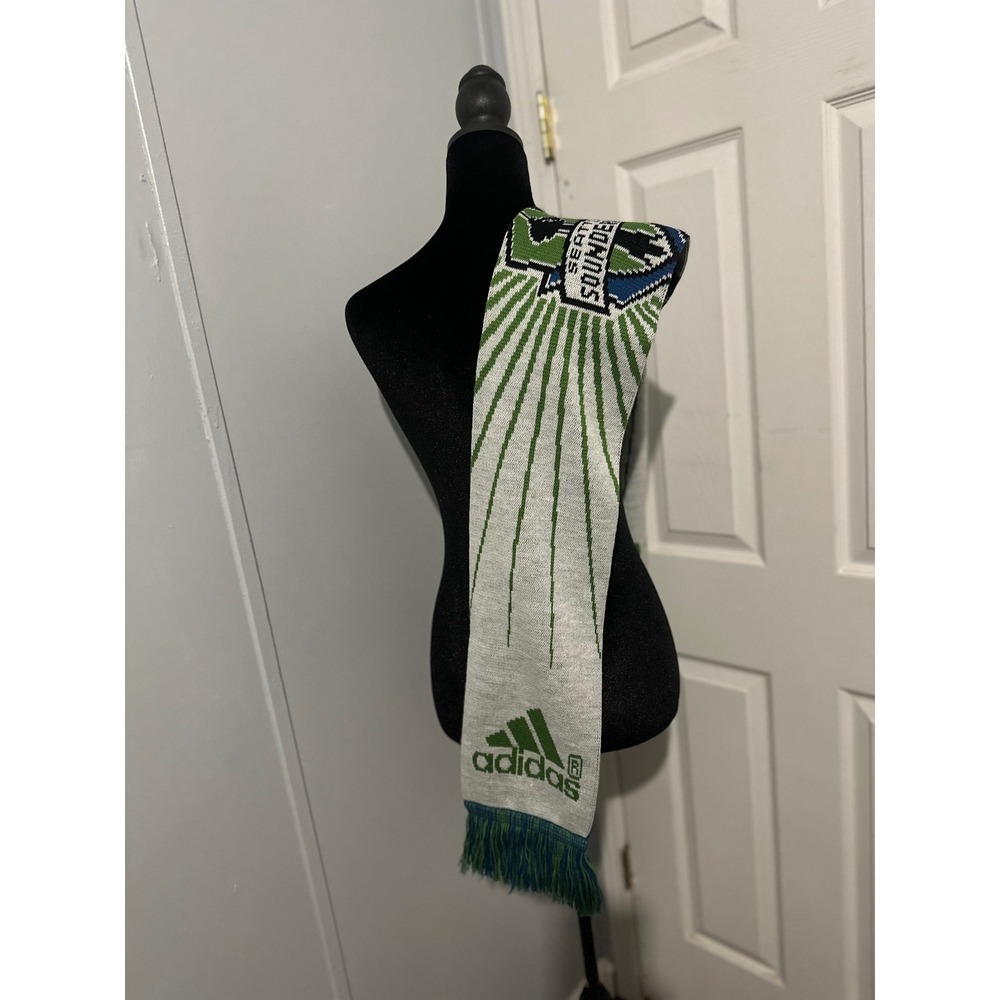 Adidas Seattle Sounders FC 2011 Season Ticket Member Soccer Scarf Knit Green